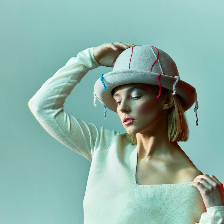 GRAYSON - OVERSISED BOWLER