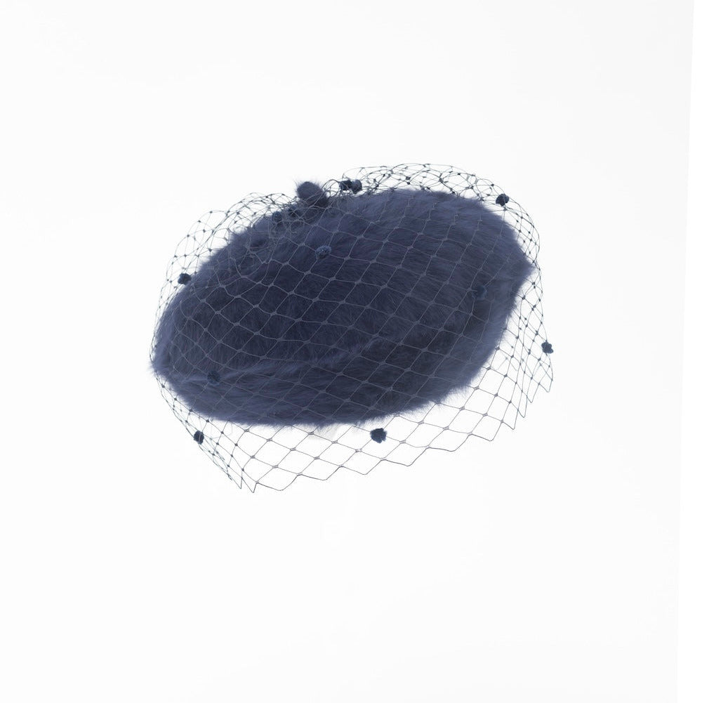 FIFI - Angora beret with dotted veil
