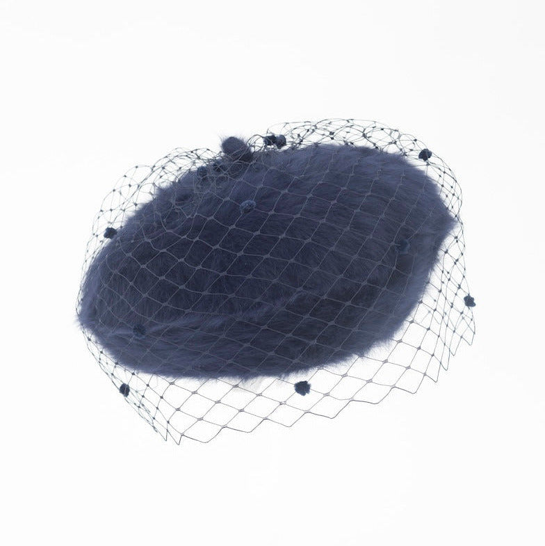 FIFI - Angora beret with dotted veil