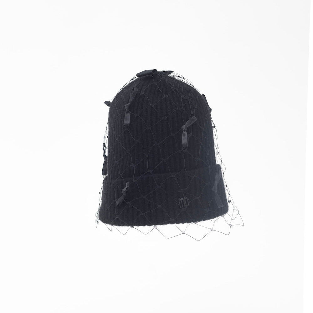 MIMI - Cashmere blend wool beanie with veil and scattered satin bows
