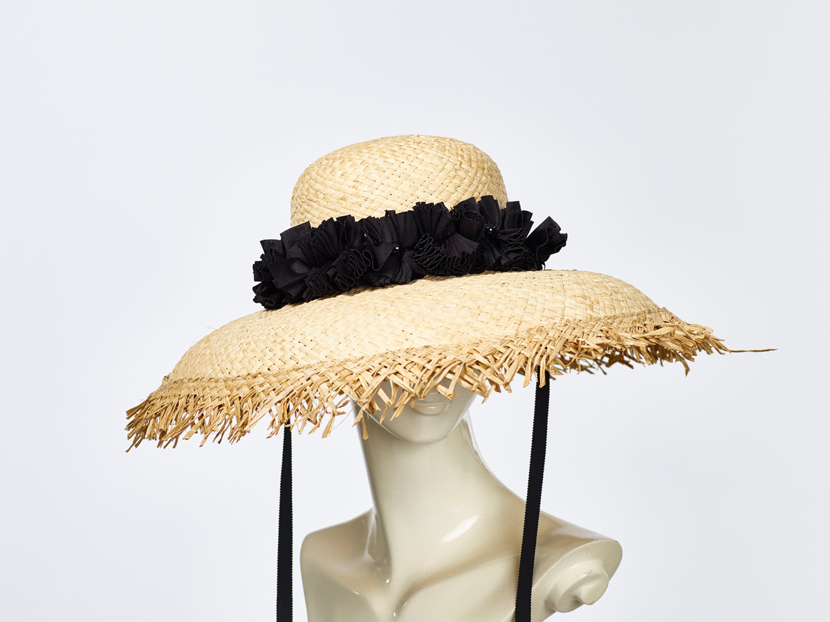 MADELINE - WIDE-BRIMMED CLOCHE