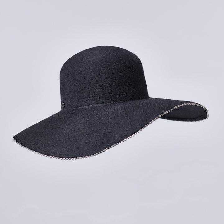 SARAH - 20&#39;S STYLE WIDE BRIMMED-CLOCHE